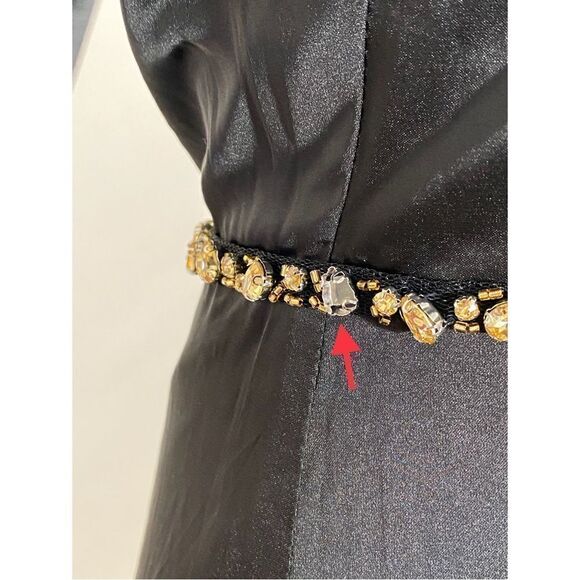 Mac Duggal Long Sleeve Satin Gown size 4 - Picture 13 of 14